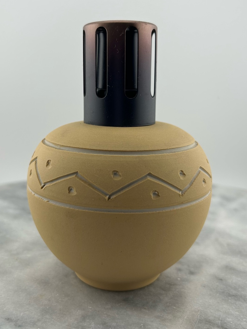Unique Yellow Sandstone Lampe Berger